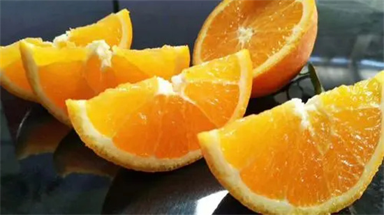 橙子存放冰箱好还是放在屋里好 橙子吃多了是不是皮肤会变黄