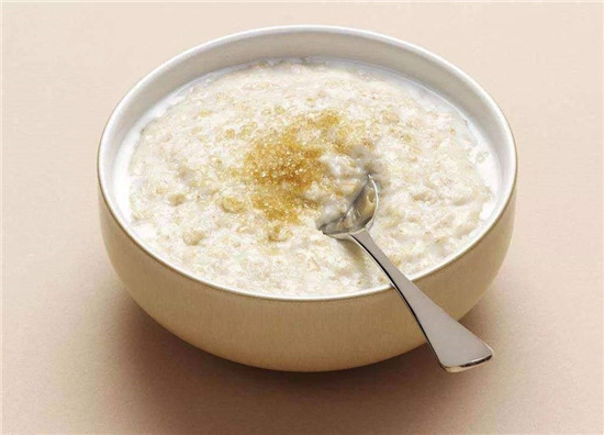 玉米燕麦粥的做法是什么 早餐食用对身体好处很多