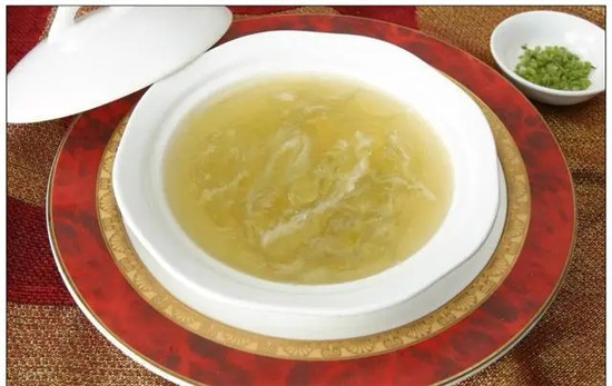 三丝鱼翅清汤可以补气血吗 都有哪些功效和作用呢