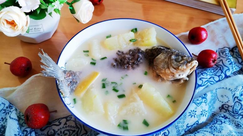 冬瓜生鱼汤的做法和功效